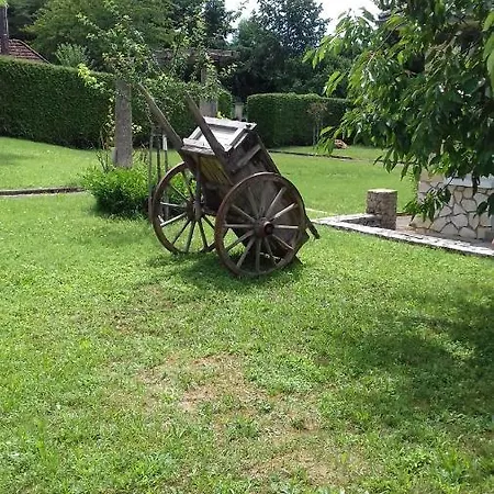 La Gabiniere Bed & Breakfast 3*